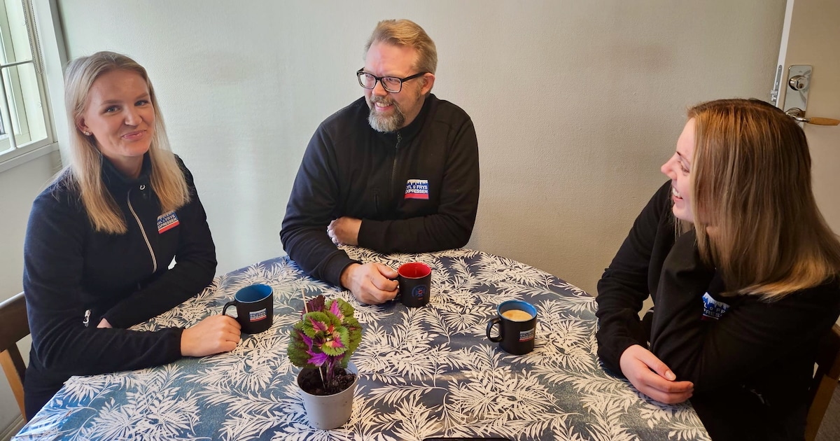 Lina Lövström med kollegor på Kyl- och Frysexpressen i Östersund